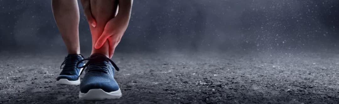 Skręcenie stawu skokowego: ile zwolnienia lekarskiego naprawdę potrzeba?