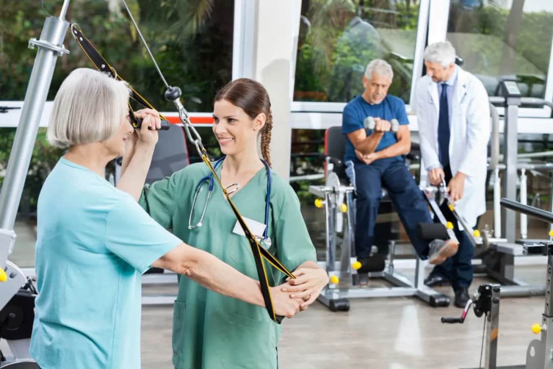 Kto kieruje na rehabilitację? Poznaj ważne informacje i wymagania